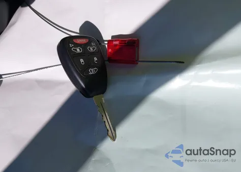 2005 Dodge Grand Caravan Sxt z USA, uszkodzony, nr VIN 2D4GP44LX5R134827